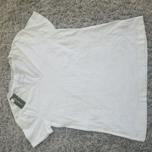 (M) NWT Eddie Bauer Classic V Neck Tee with Lace Accent Trim Casual Minimalist
